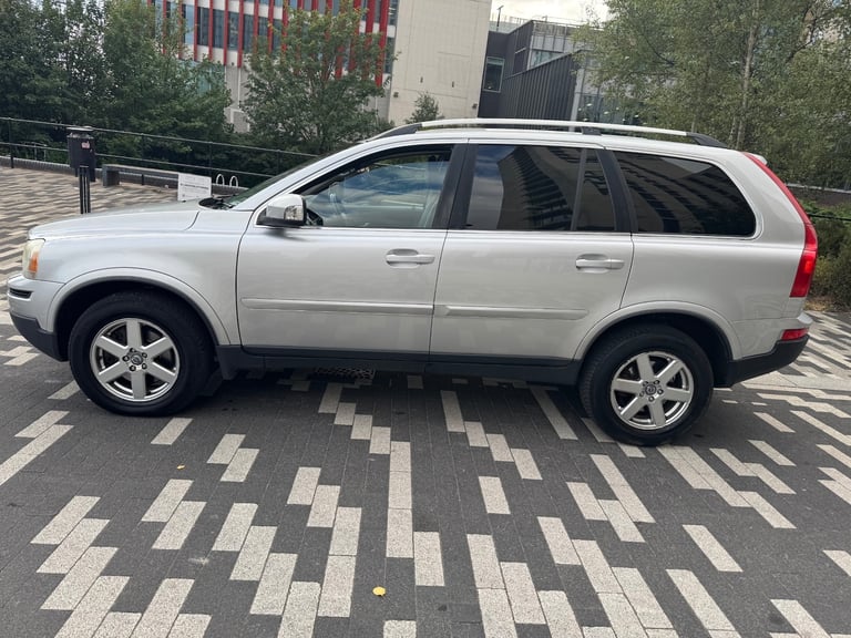 2010 VOLVO XC90 ACTIVE D5  GEARTRONIC AUTO 2.4 DIESEL SILVER 7 SEATER 5DR 