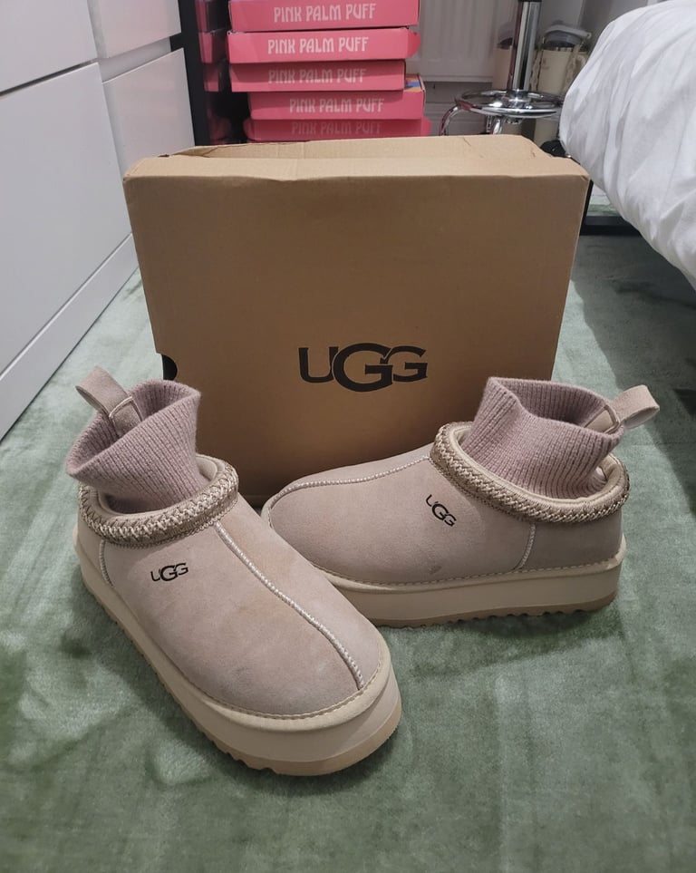 Winter boots size 5.5