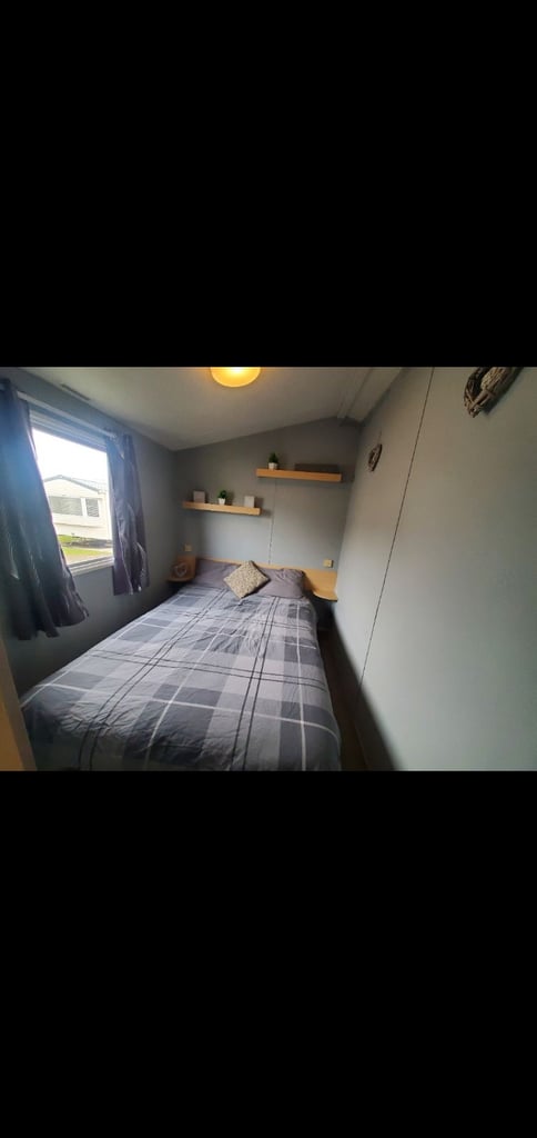 Caravan for sale. 8 berth 