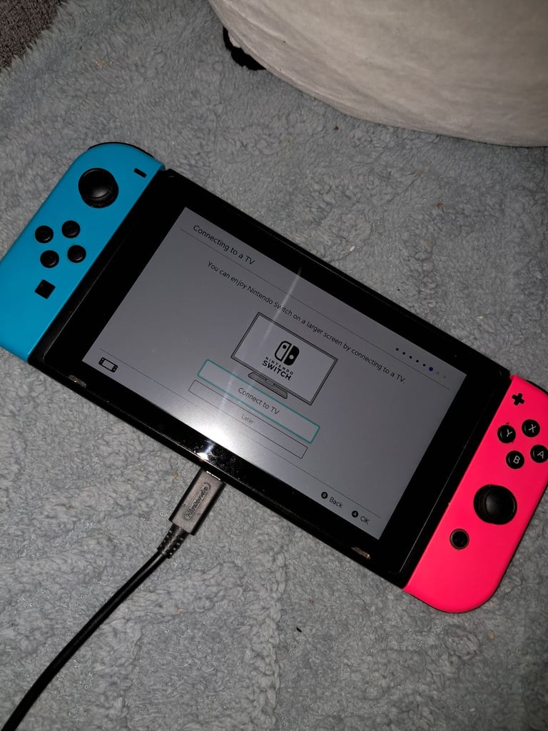 Nintendo switch, case and games