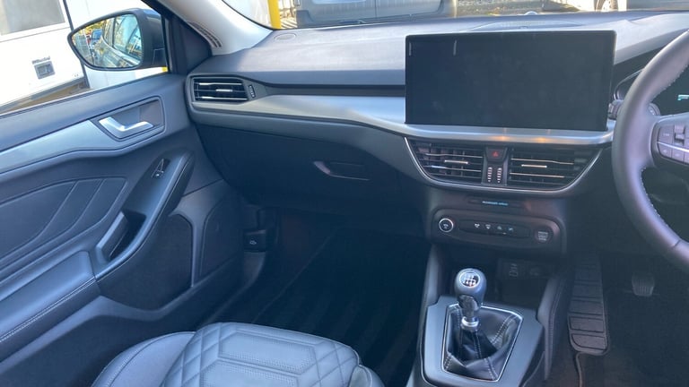 2022 Ford Focus 1.0 EcoBoost Titanium Vignale 5dr Petrol Hatchback Hatchback Petrol Manual