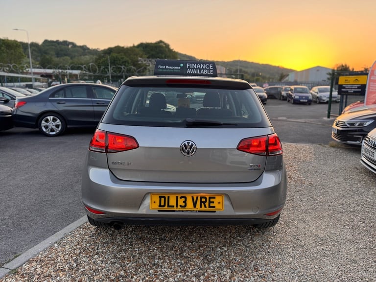 2013 Volkswagen Golf 1.6 TDI 105 SE 5dr HATCHBACK Diesel Manual