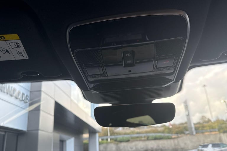 2023 Land Rover Range Rover Sport 3.0 P440e 38.2kWh Dynamic SE SUV 5dr Petrol Plug-in Hybrid Auto...