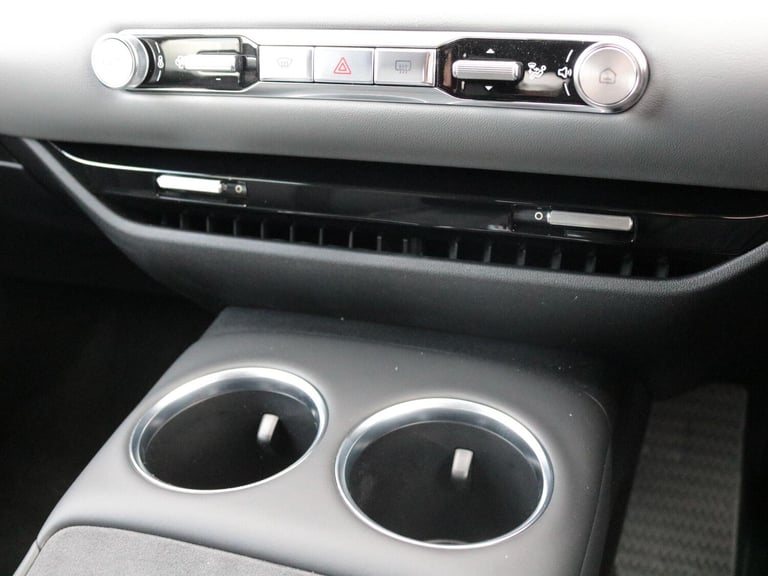 2025 MG MGS5 64kWh Trophy Long Range SUV 5dr Electric Auto (231 ps) HATCHBACK Electric Automatic