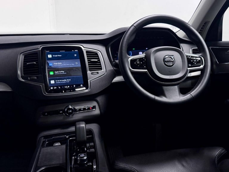 2023 Volvo XC90 Core Bright T8 (455 hp) ESTATE Petrol/Electric Hybrid Automatic