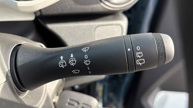 2025 Dacia Spring 27kWh Expression 65 48kW 5dr Auto Electric Hatchback Hatchback Electric Automatic