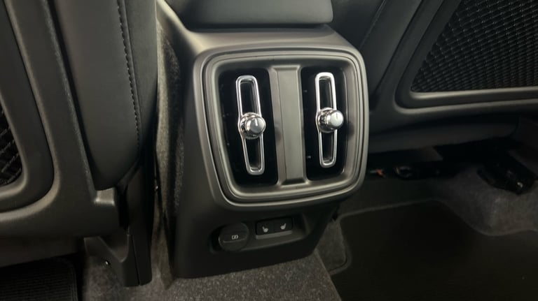 2024 Volvo XC40 Plus, B4 Mild hybrid, Petrol, Dark Estate Petrol Automatic