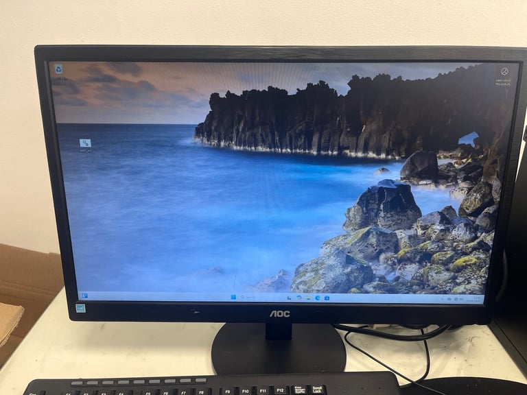 Dell i5 8gb ram windows 11 pro