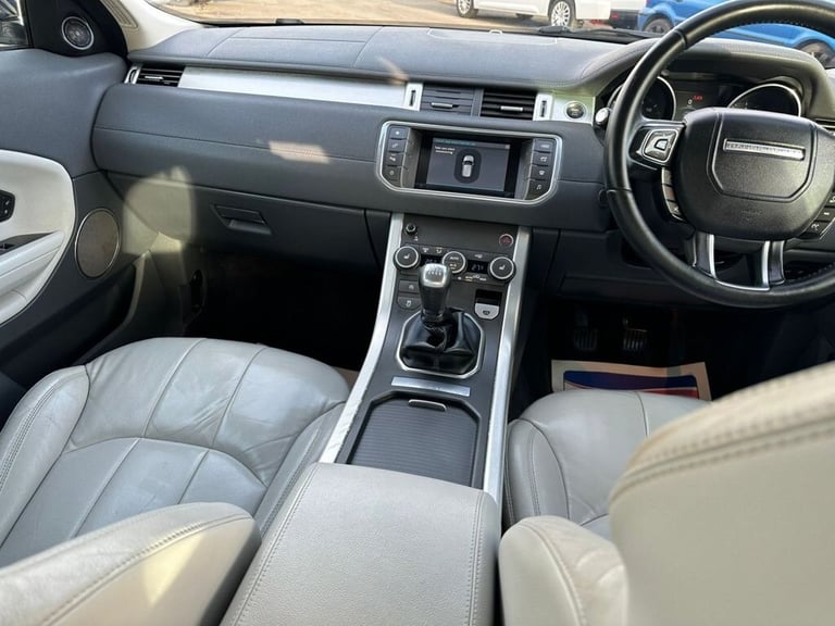 2015 Land Rover Range Rover Evoque 2.0 ED4 SE 5d 148 BHP Estate Diesel Manual