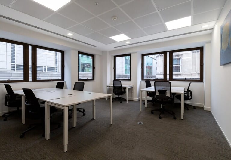 4 to 40 Person Private Office Suites to rent in *Blackfriars*, Central London EC4
