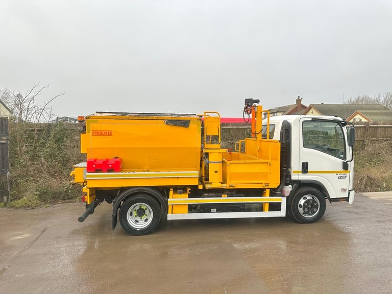2021 ISUZU FORWARD N75.190 PHOENIX TWIN AUGER HOTBOX 7.5 TON 3,600 MILES EURO-6