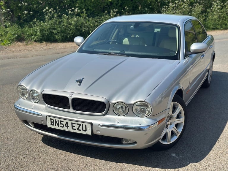  Jaguar XJ 4.2 XJ8 SE 4dr Petrol Automatic