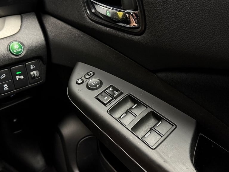 2014 Honda CR-V 2.2 i-DTEC Black Edition SUV 5dr Diesel Auto 4WD Euro 5 (150 ps) Diesel Automatic