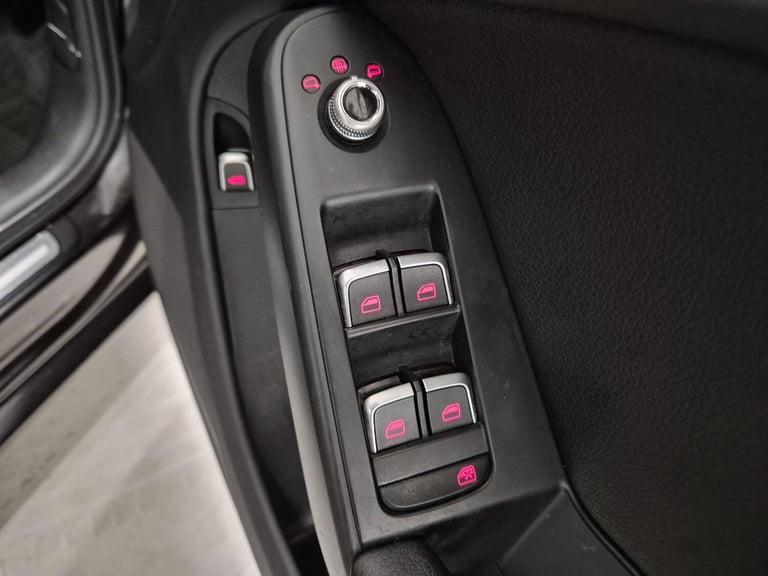 2013 Audi A4 2.0 TDI SE Technik Euro 5 (s/s) 4dr SALOON Diesel Manual