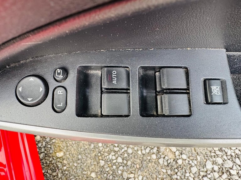 2011 Mazda Mazda2 1.3 Black 5dr HATCHBACK Petrol Manual