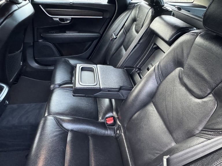 2020 Volvo V90 Cross Country 2.0 D5 Plus Estate 5dr Diesel Auto AWD Euro 6 (s/s) (235 ps) Estate ...