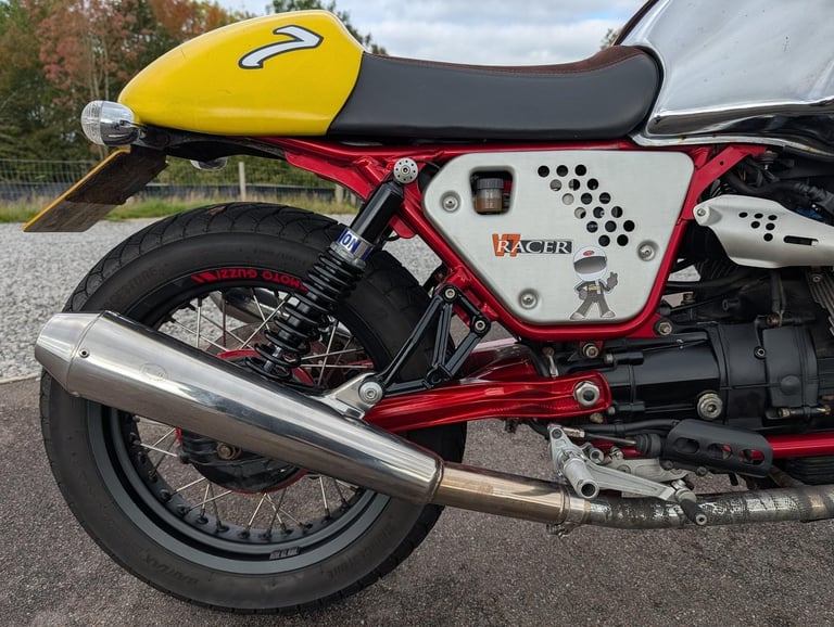 2014 MOTO GUZZI V7 RACER