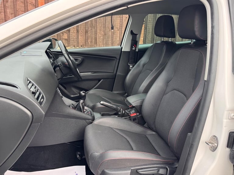 2015 SEAT Leon 1.4 TSI FR Black Technology Euro 6 (s/s) 5dr HATCHBACK Petrol Manual