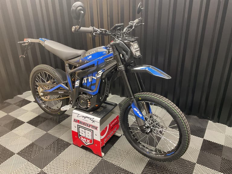 BRAND NEW 2024 TALARIA STING R L3E - ROAD LEGAL ELECTRIC DIRT BIKE