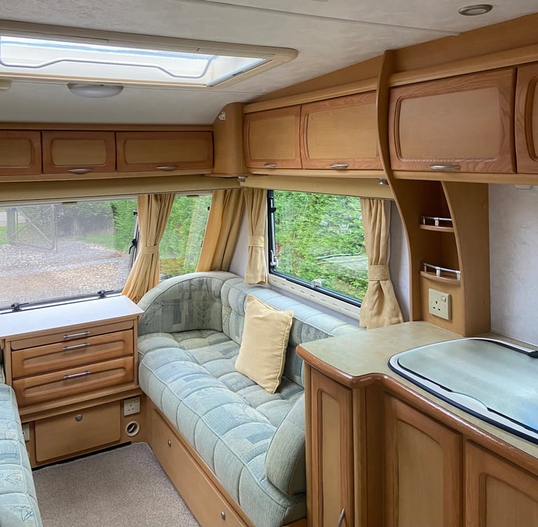 Compass Magnum Classic 2 Berth Caravan 