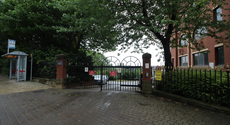 Parking Space 18, Q One Residence