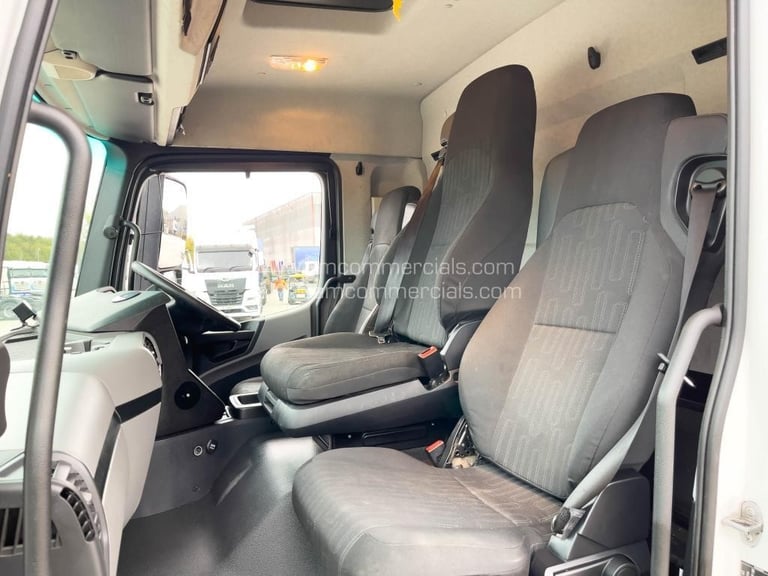 2018 (18) MERCEDES-BENZ ANTOS 1824L 18T SINGLE TEMP FRIDGE TRUCK