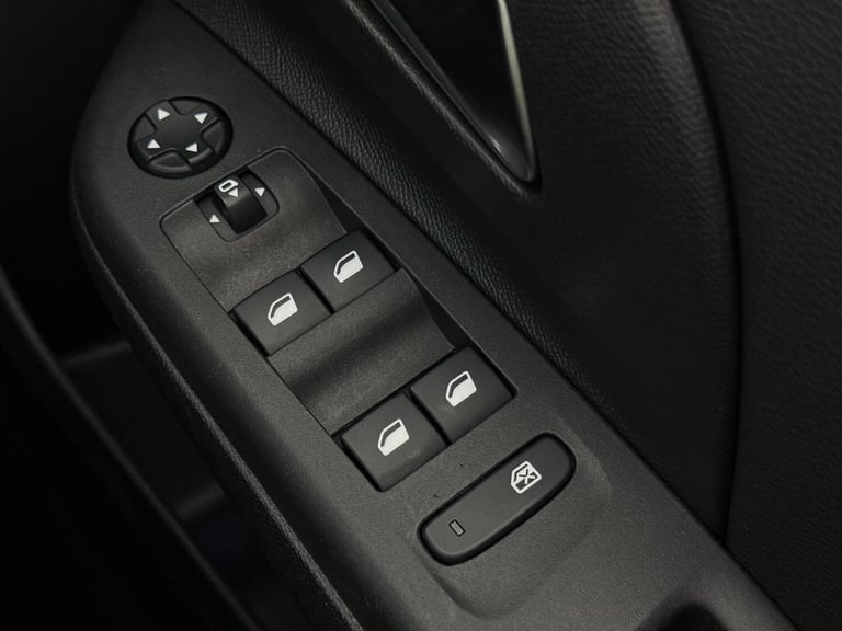 2022 Vauxhall Corsa 1.2 Turbo Elite Edition 5dr HATCHBACK PETROL Manual