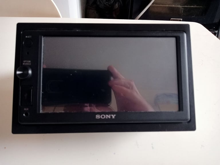 Sony XAV AX1000