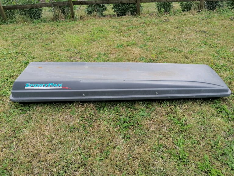 Free roof box TAKEN SUBJECT TO COLLECTION ON TUESDAY