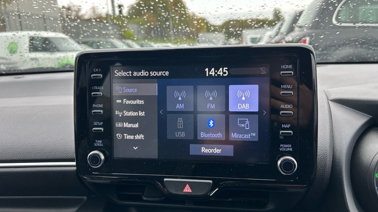 2022 Toyota Yaris 1.5 Hybrid Design 5dr CVT Hybrid Hatchback Hatchback Hybrid Automatic