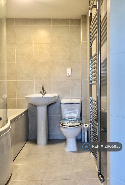 1 bedroom flat in Kings Lynn, Gaywood, King's Lynn, PE30 (1 bed) (#2605855)