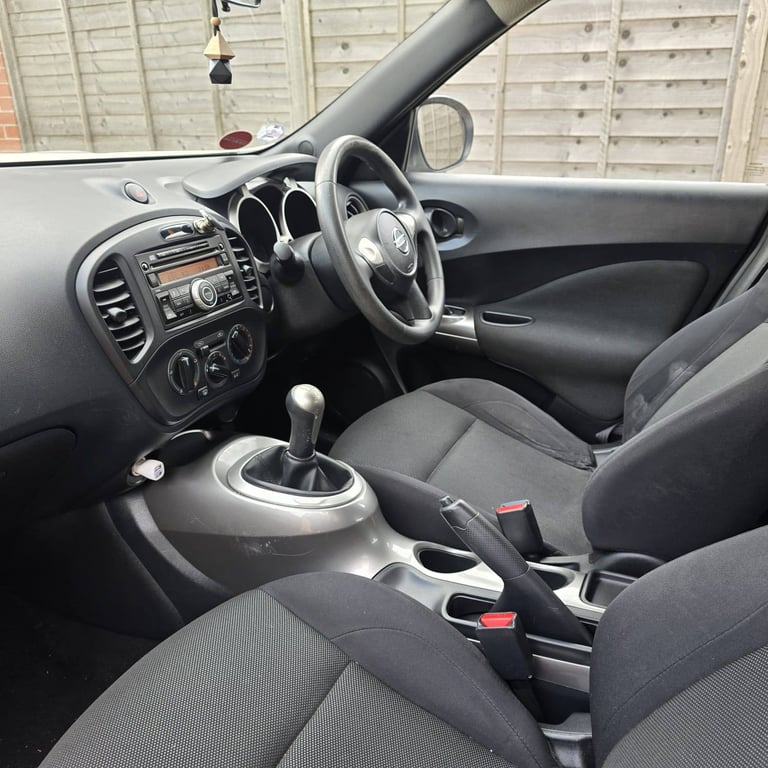 Nissan, JUKE, Hatchback, 2013, Manual, 1598 (cc), 5 doors