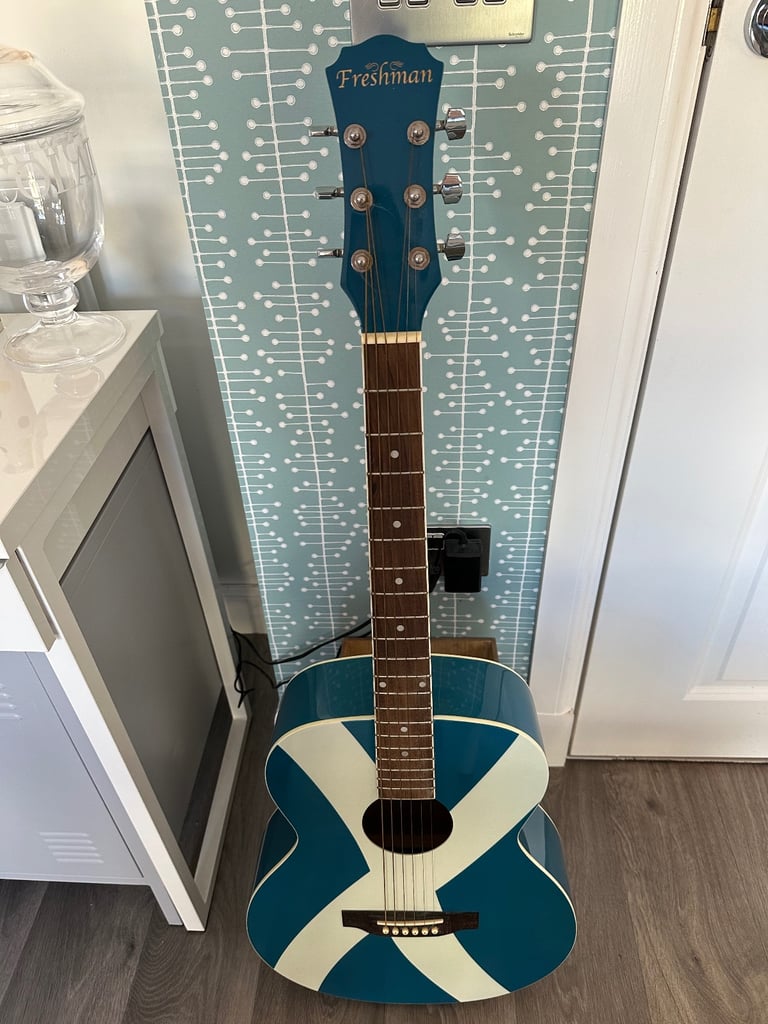 FRESHMAN St Andrew's Flag Acoustic Guitar - Like New