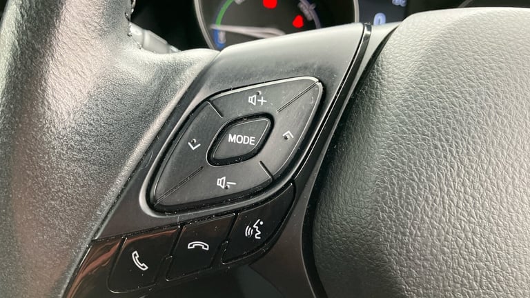 2020 Toyota C-HR 1.8 Hybrid Design 5dr CVT HATCHBACK PETROL/ELECTRIC Automatic