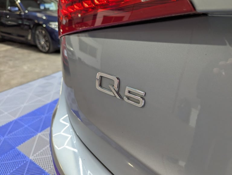 2009 Audi Q5 2.0 TDI Quattro S Line 5dr S Tronic ESTATE Diesel Automatic