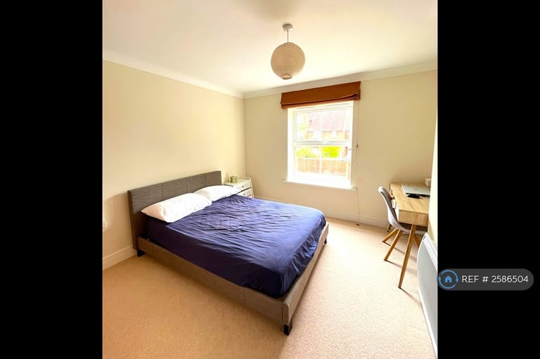2 bedroom flat in Elizabeth Jennings Way, Oxford, OX2 (2 bed) (#2586504)
