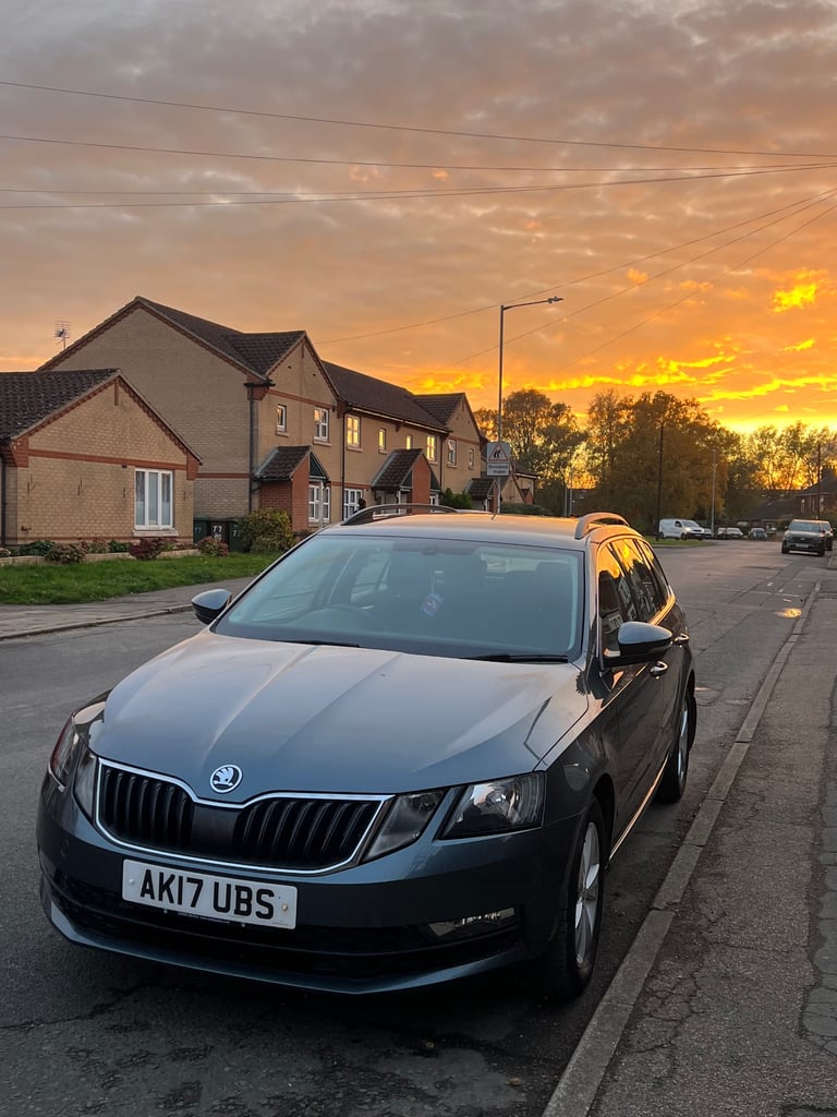 Skoda, OCTAVIA, Estate, 2017, Manual, 1598 (cc), 5 doors