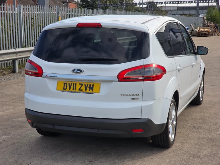 2011 Ford S-Max 2.0 TDCi 140 Titanium 5dr MPV Diesel Manual