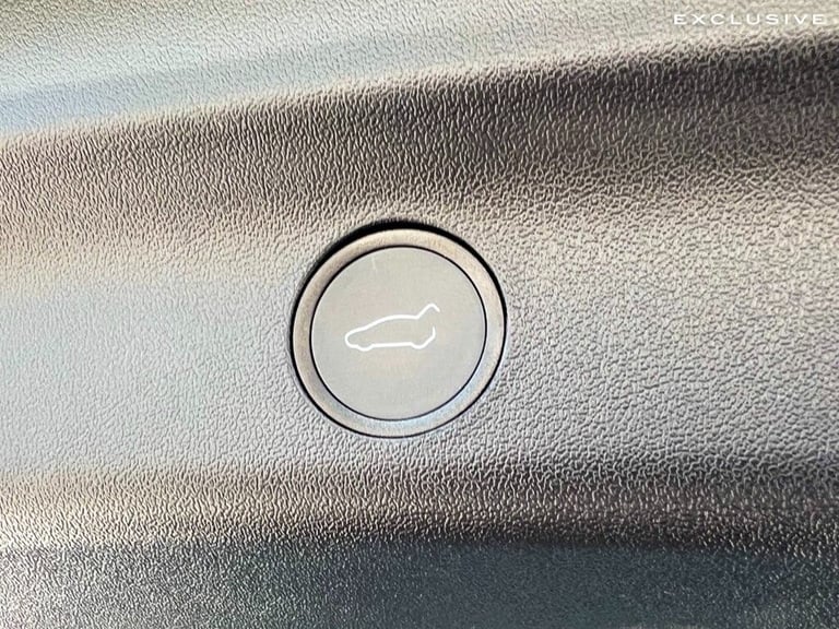 2024 Tesla Model Y RWD 5dr Auto MPV Electric Automatic