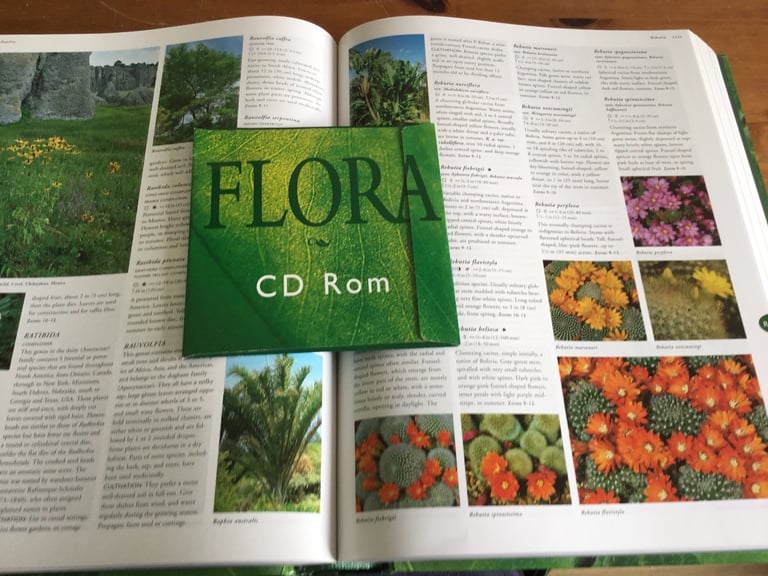 Flora plant excyclopedia two books in storage sleeve