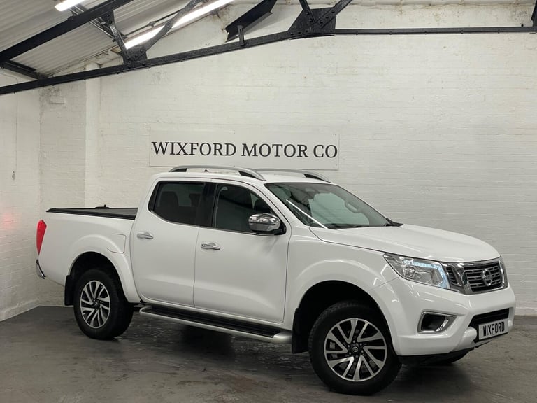  Nissan Navara 2.3 dCi Tekna Pickup Double Cab 4dr Diesel Manual 4WD Euro 6 (s/s) (190 ps) Diesel...