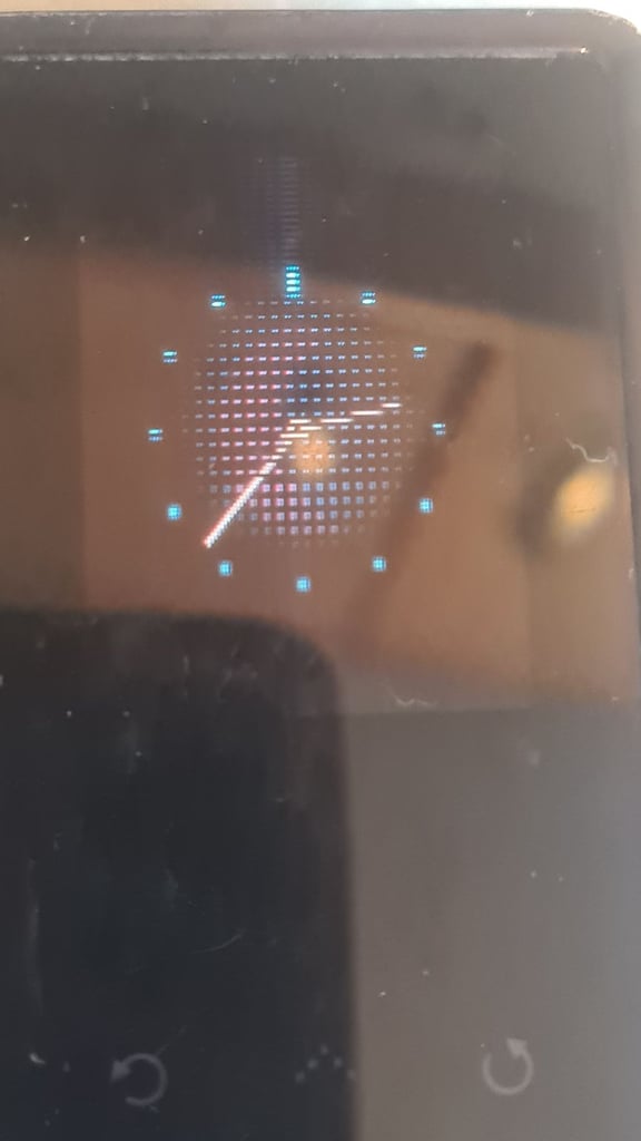 Samsung yp-k5j tilt and slide speaker 4gb mp3 player spares or repair-no sound