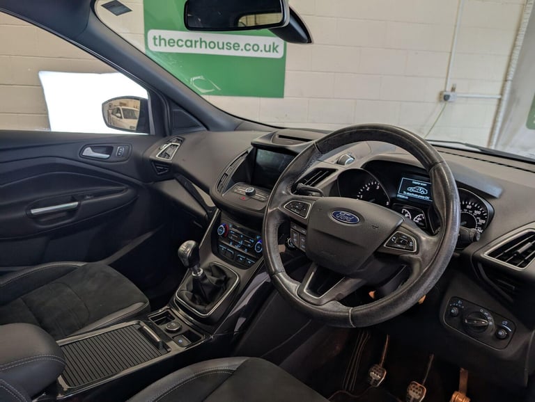 2017 Ford Kuga 2.0 TDCi EcoBlue ST-Line Euro 6 (s/s) 5dr HATCHBACK Diesel Manual