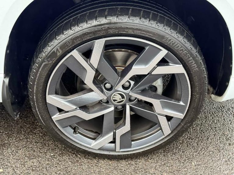 2024 Skoda Karoq 1.5 TSI Sportline 5dr DSG Automatic SUV Petrol Automatic