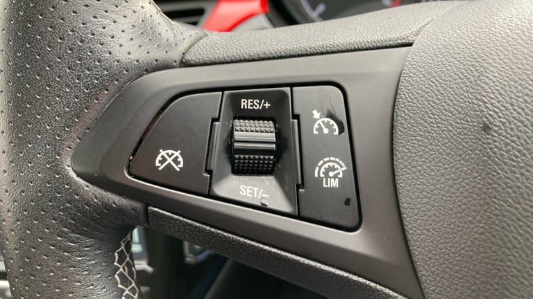 2018 Vauxhall Corsa 1.4 [75] SRi Vx-line Nav Black 3dr Petrol Hatchback Hatchback Petrol Manual