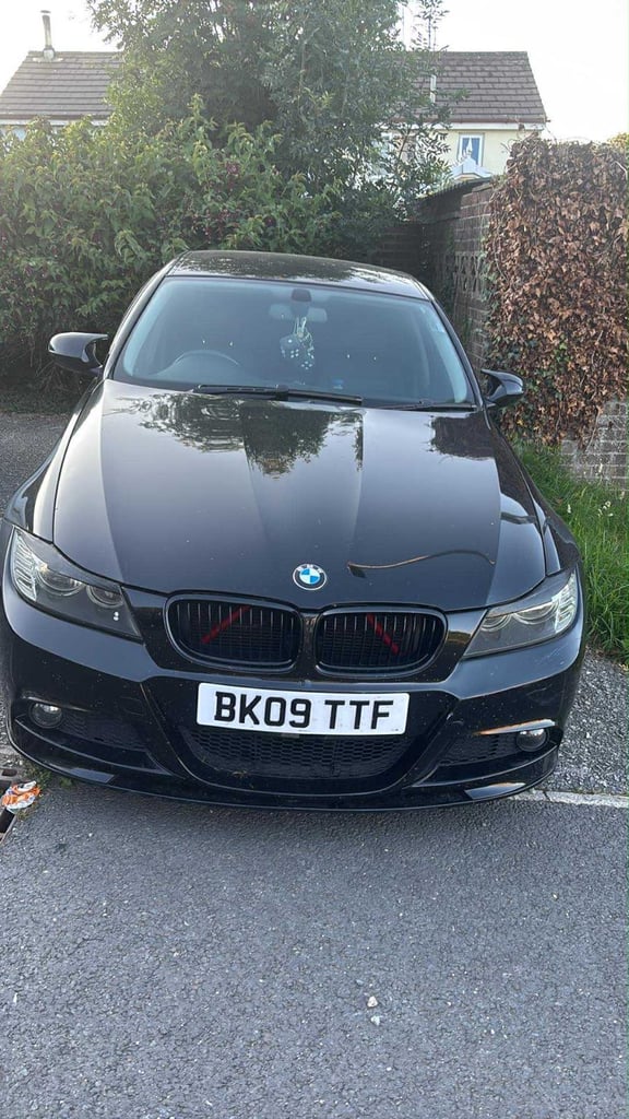 BMW, 3 SERIES, Saloon, 2009, Manual, 1995 (cc), 4 doors