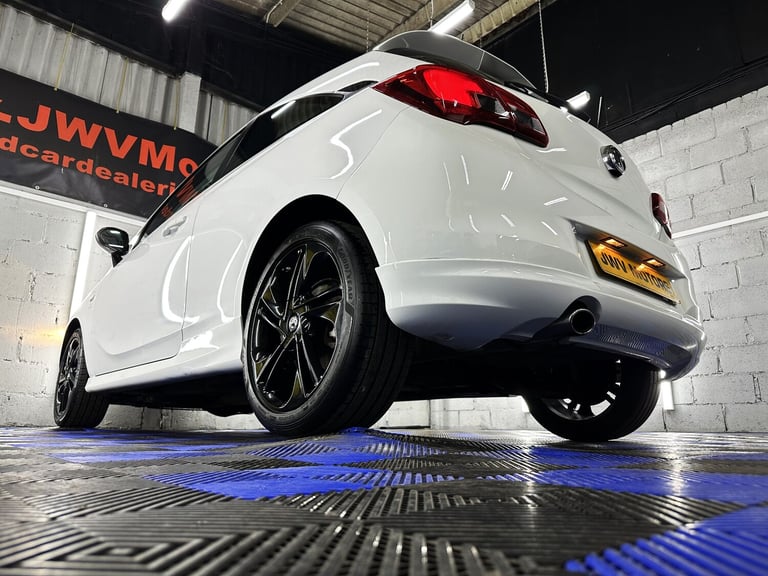 2016 Vauxhall Corsa 1.4i Turbo ecoFLEX Limited Edition Hatchback 3dr Petrol