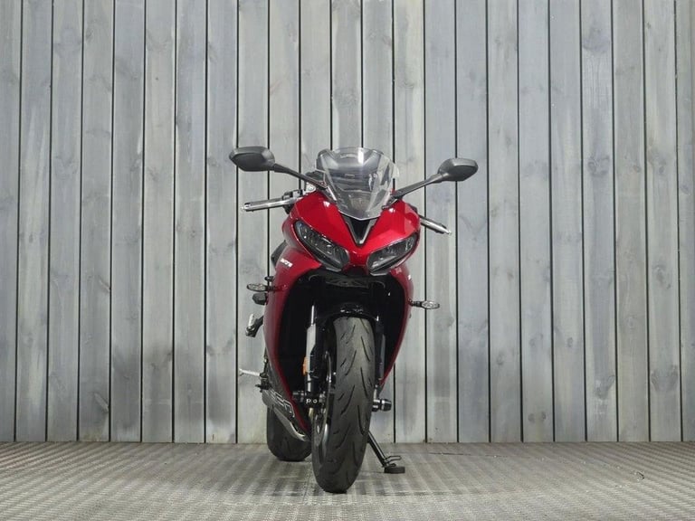 2024 74 TRIUMPH DAYTONA 660