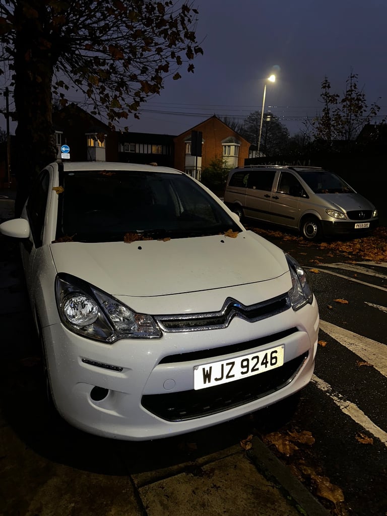 Citroen, C3, Hatchback, 2015, Manual, 999 (cc), 5 doors