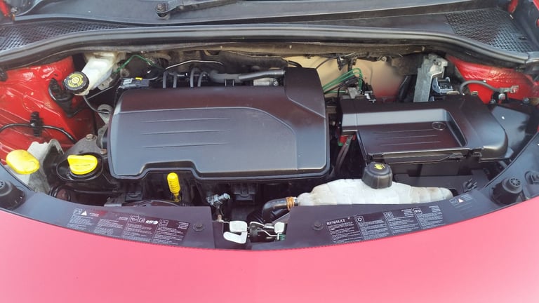*!*LOW MILES*!* 2009 RENAULT CLIO 1.2 EXTREME **MOT 17 APRIL 2026** RED 3 DOOR **